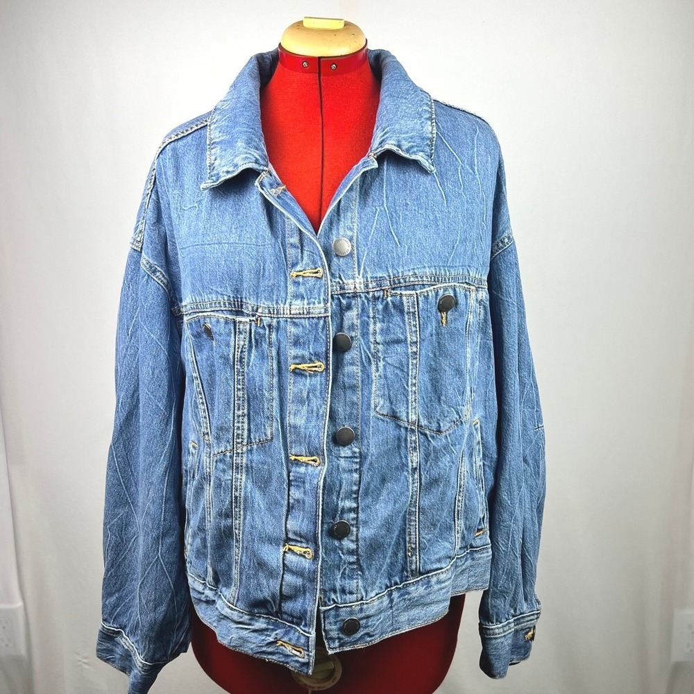Universal Thread Womens XXL Medium Wash Denim Trucker Jacket Oversized Blue